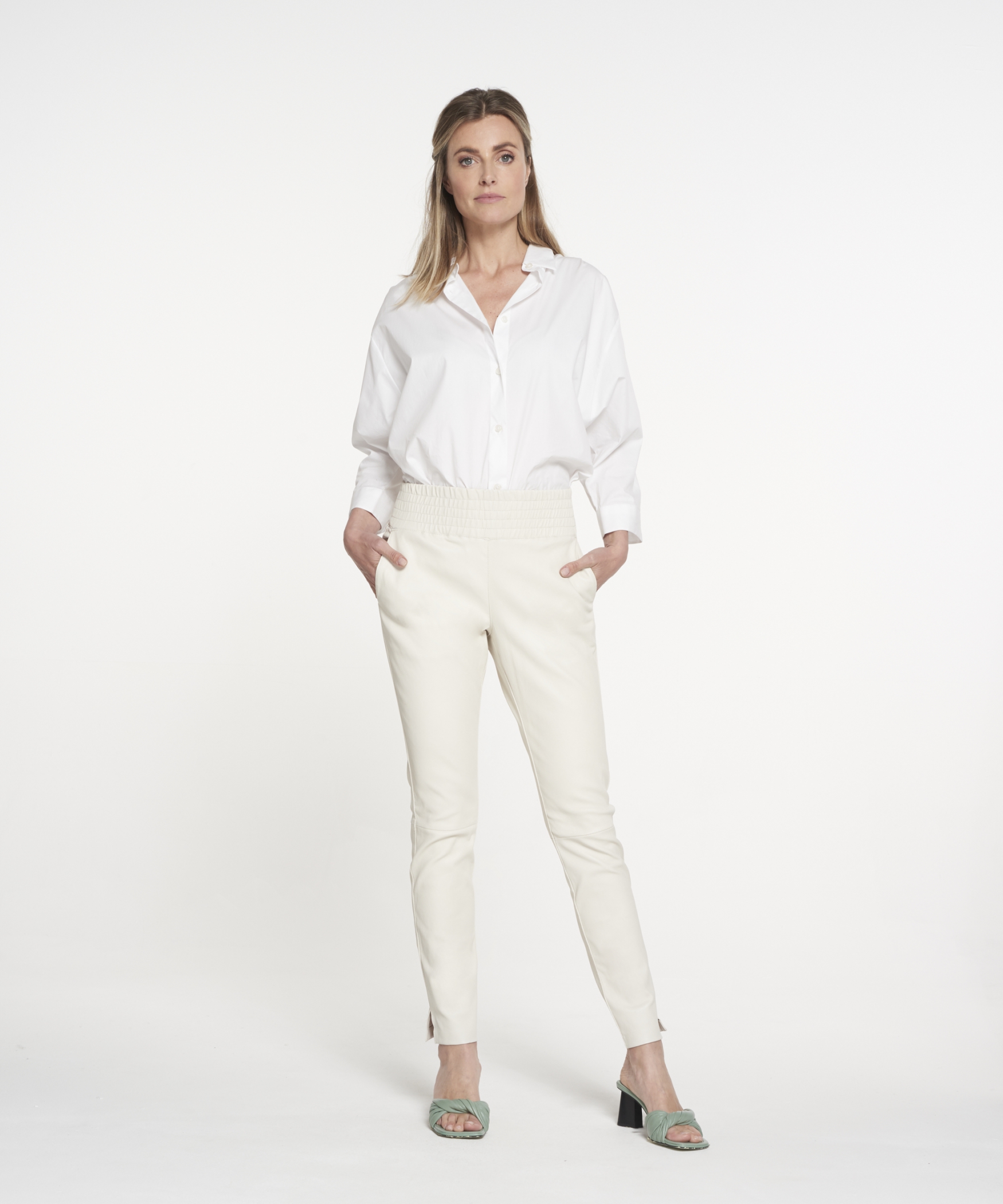 COLETTE | Off White COLETTE | Off White