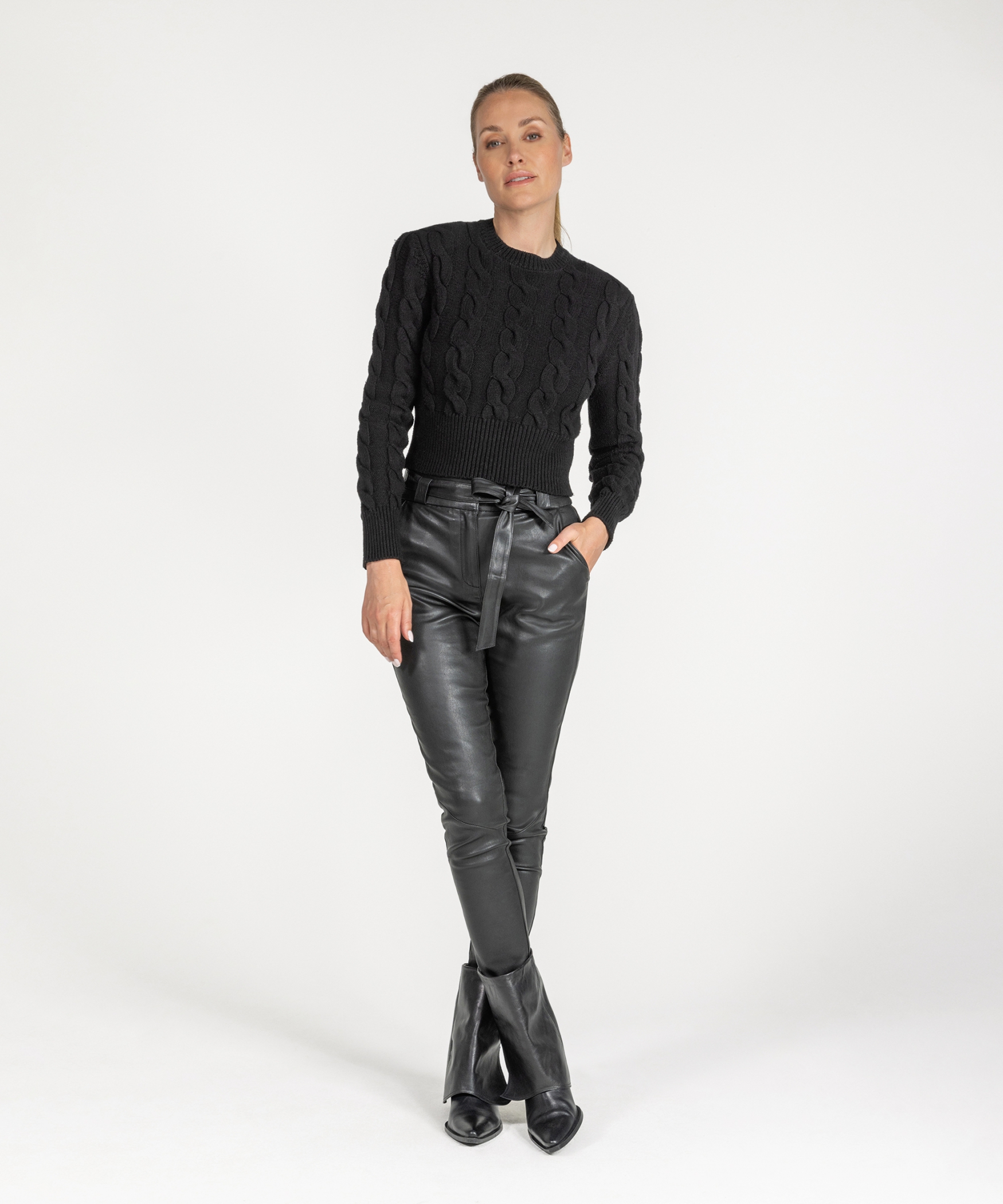 Tamra | Black Tamra | Black