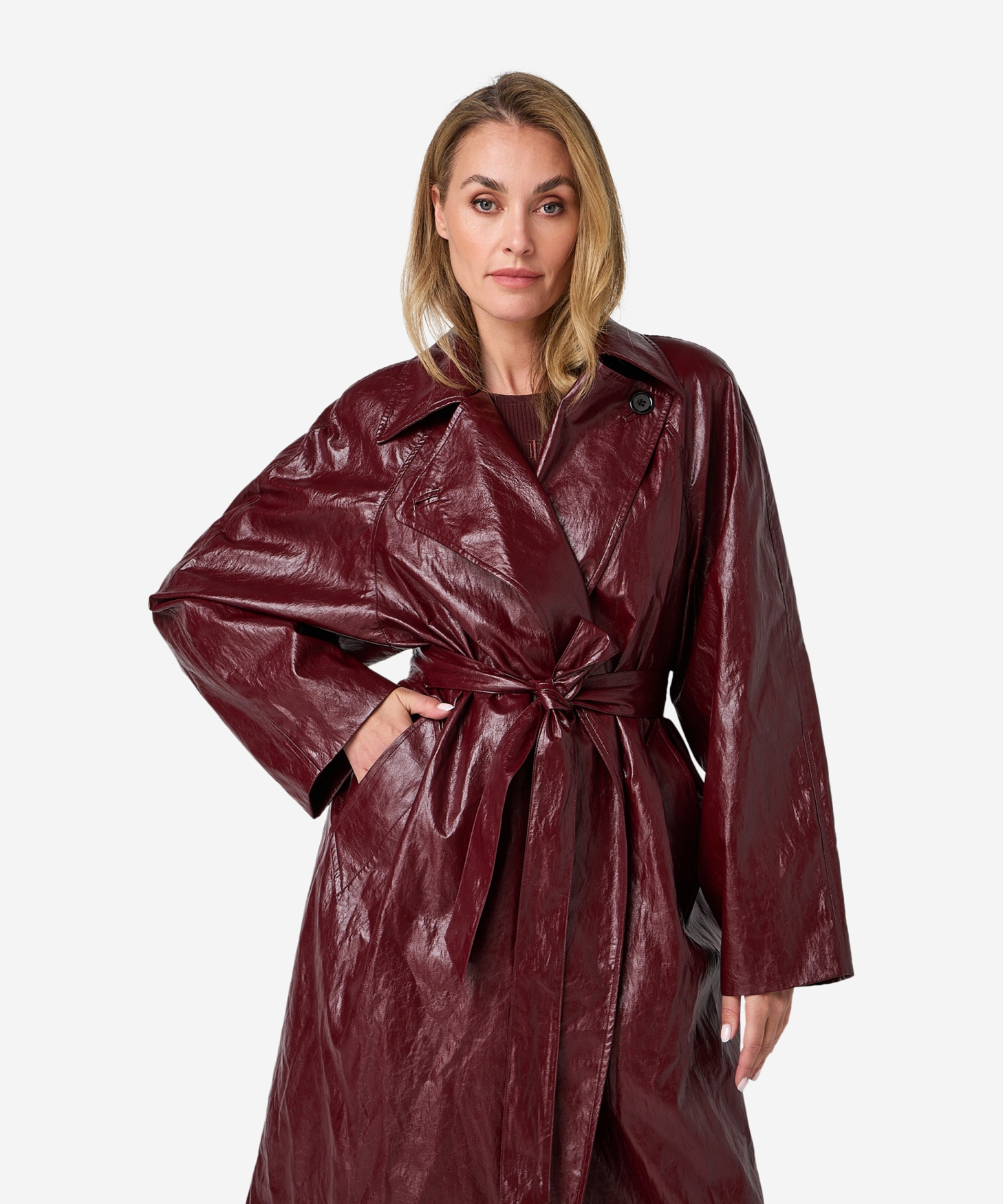 Chaim | Burgundy