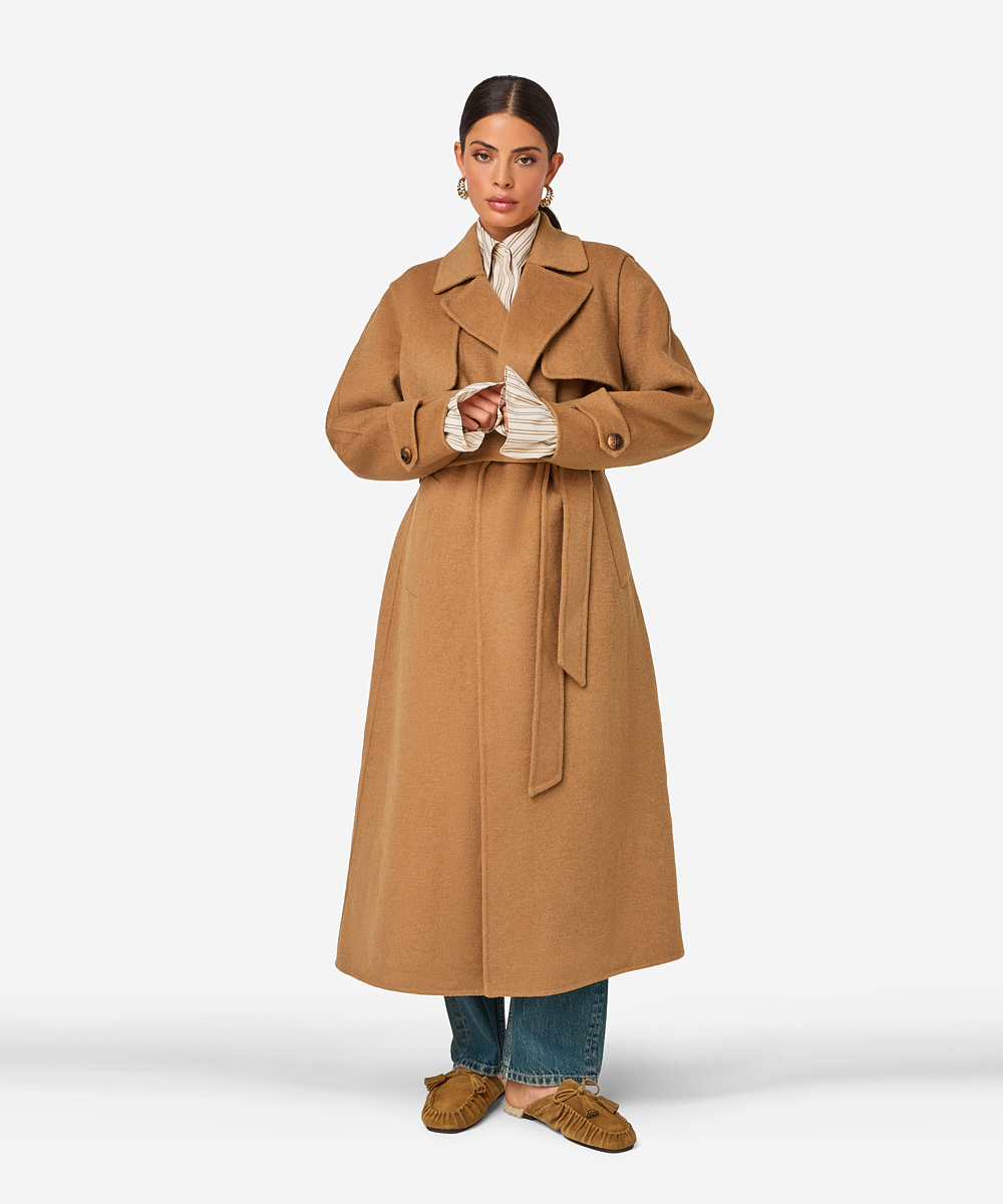 Celisa | Camel