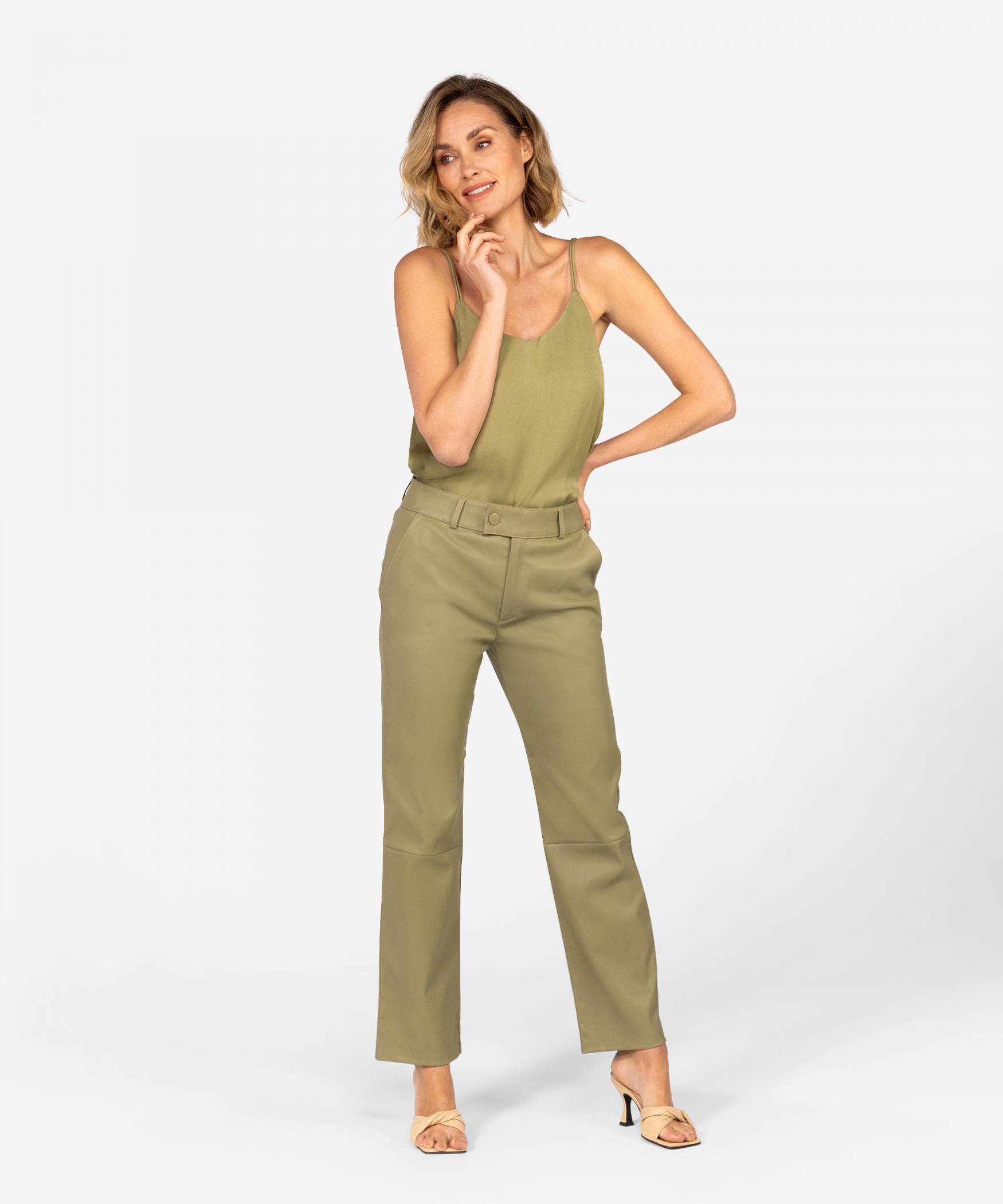 Paudine | MOSS GREEN Paudine | MOSS GREEN