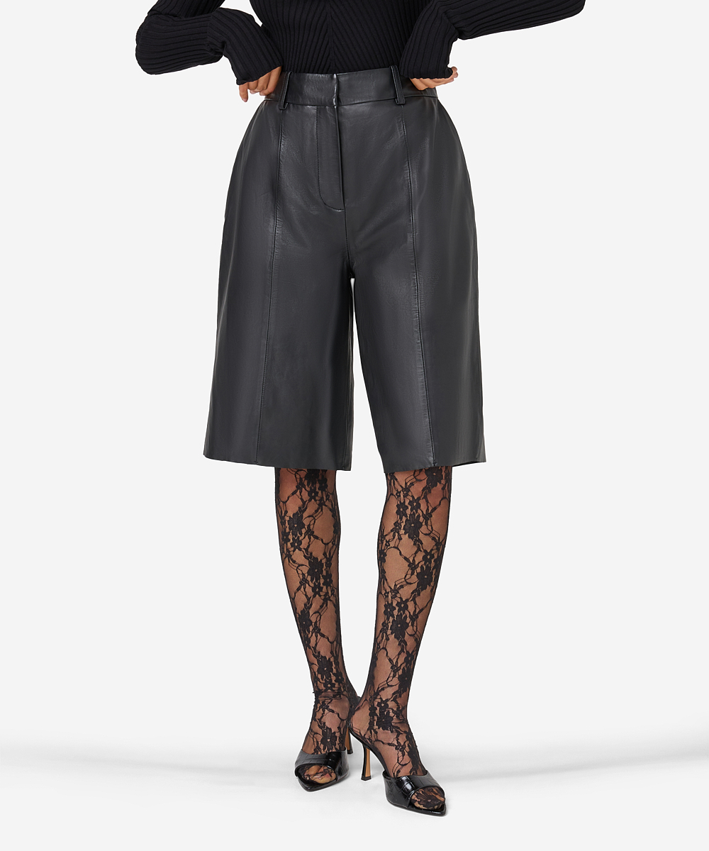 Parion | Black