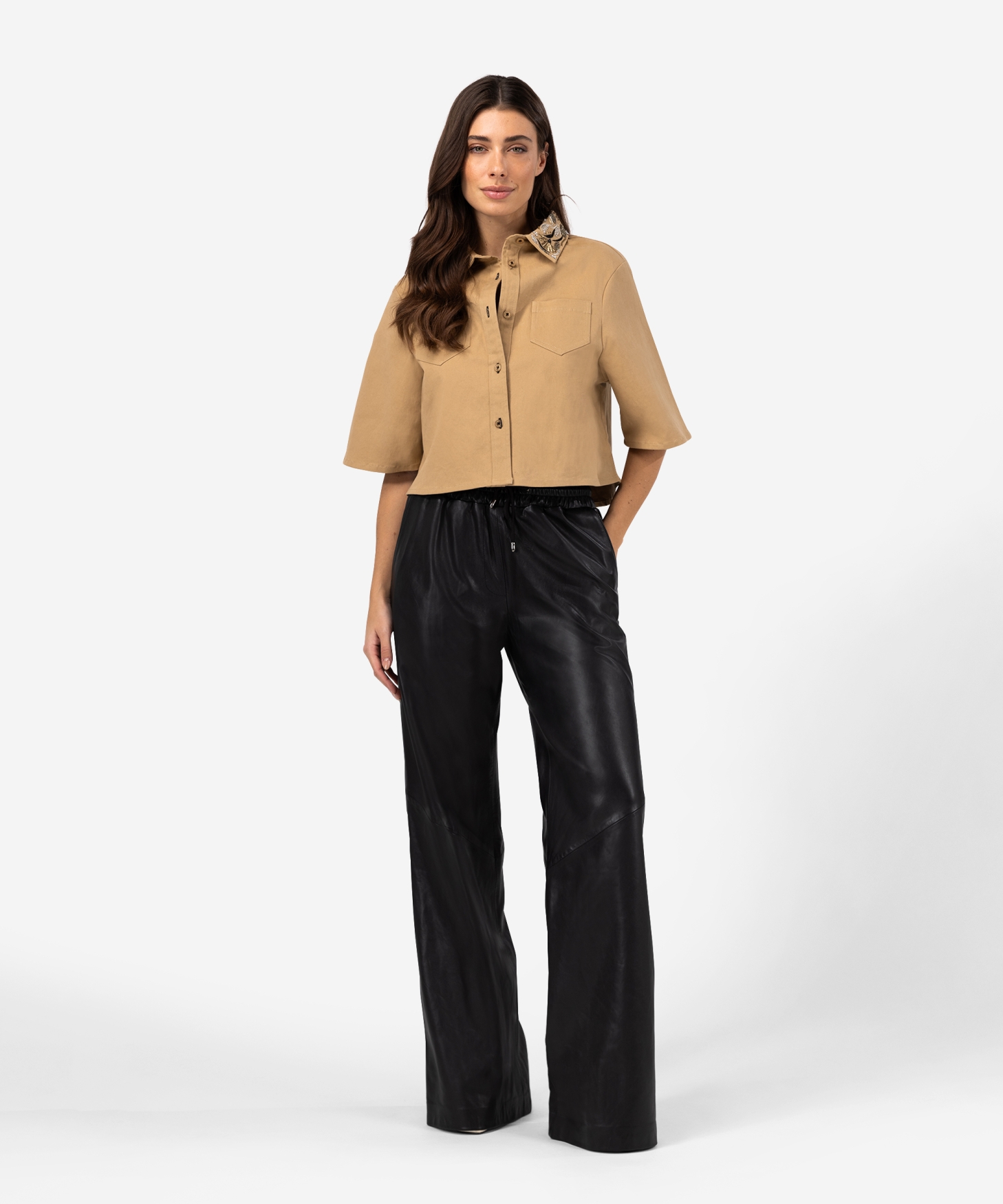 Billie | Tannin Billie | Tannin