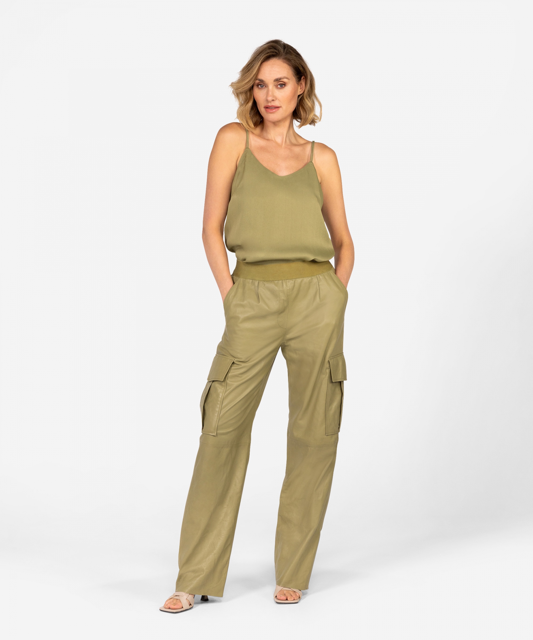 Paige | MOSS GREEN